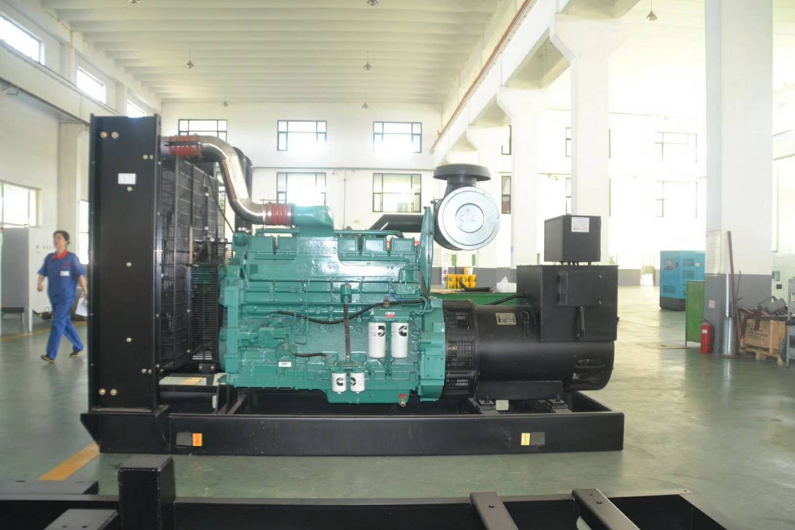 甘肅發(fā)電機組價格(ge)