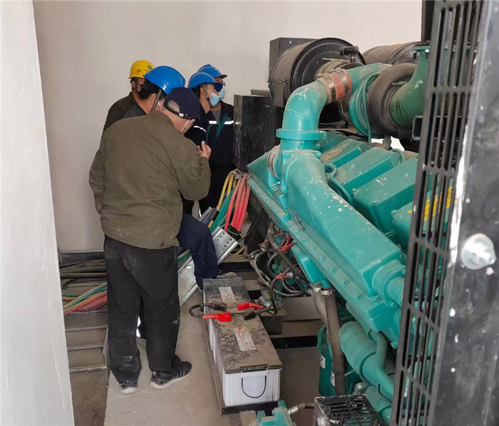 800kw康(kāng)明斯調(diào)試