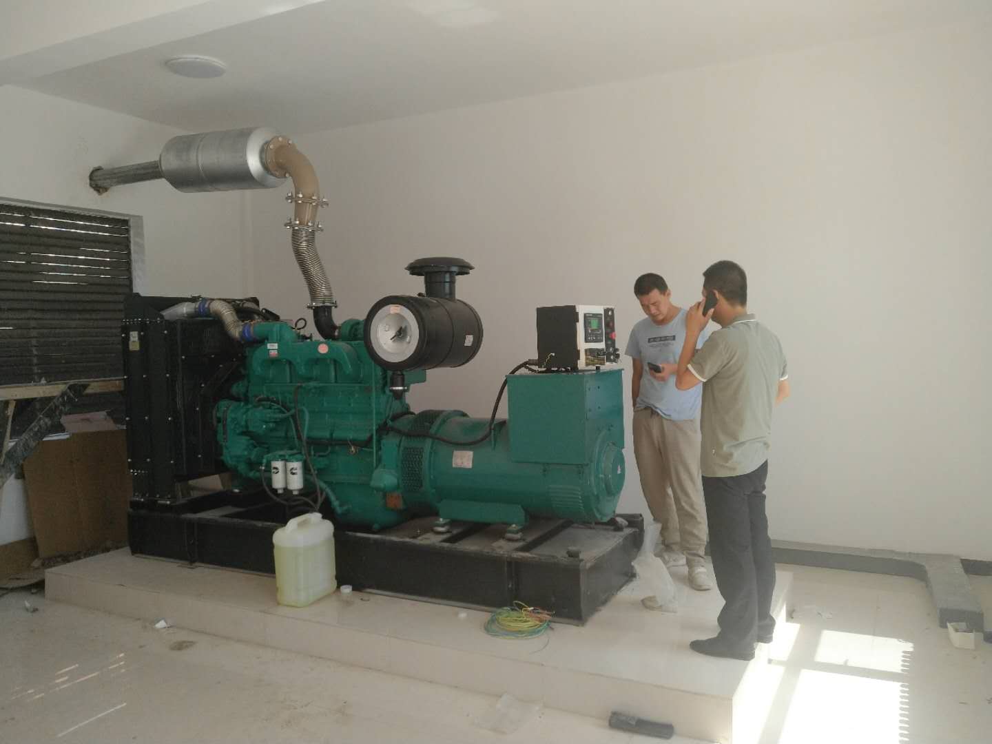 甘(gan)肅潮州晶安矿(kuang)山机械集团(H5网(wǎng)站)維保